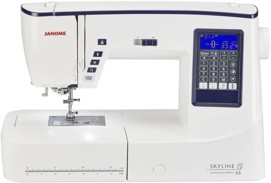 Janome Overlock-Nähmaschinen, Schwarz, Skyline S3 AE - Näh- und Quiltmaschine (Anniversary Edition)